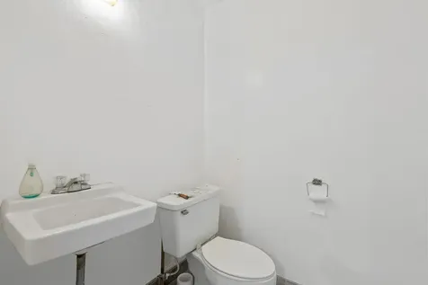 804-810 NE 4th Avenue Fort Lauderdale FL 33304