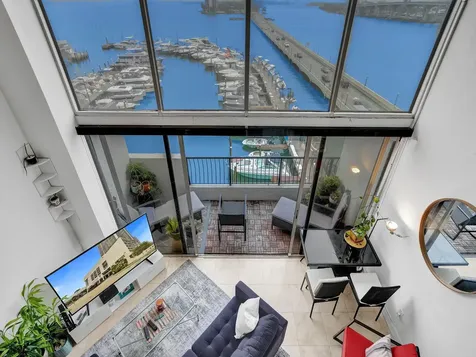 555 NE 15th Street Miami FL 33132