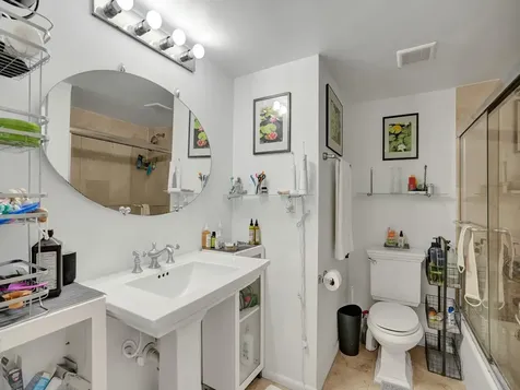 555 NE 15th Street Miami FL 33132