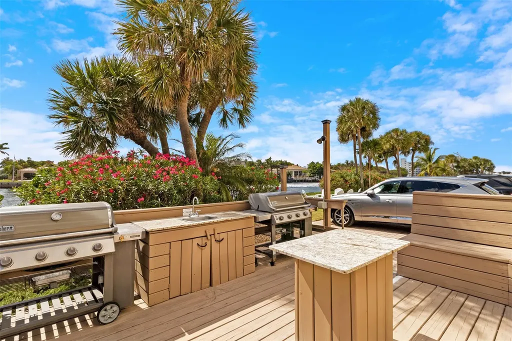 1160 Hillsboro Mile Hillsboro Beach FL 33062