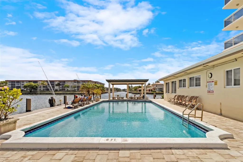 1160 Hillsboro Mile Hillsboro Beach FL 33062