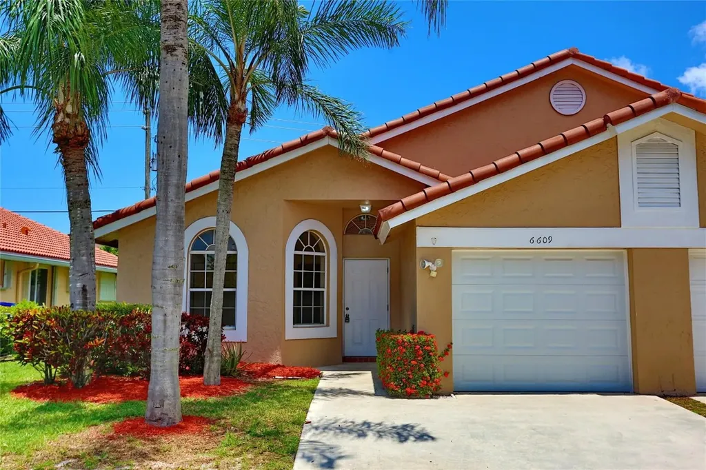 6609 Marissa Circle Lake Worth FL 33467