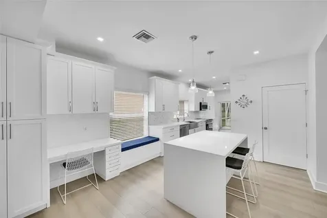 10640 NW 10th Street Plantation FL 33322