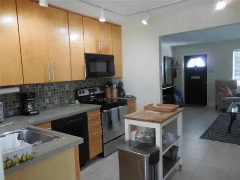 3050 NW 1st Avenue Pompano Beach FL 33064