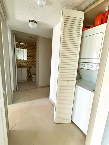 6095 N Sabal Palm Boulevard Tamarac FL 33319