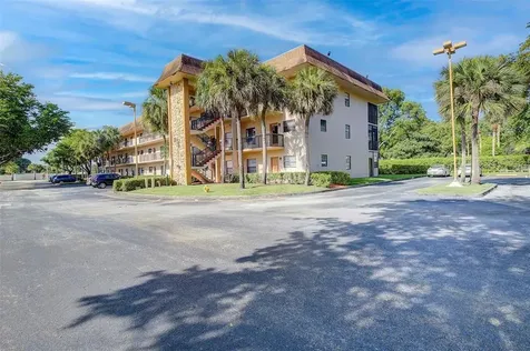 6095 N Sabal Palm Boulevard Tamarac FL 33319