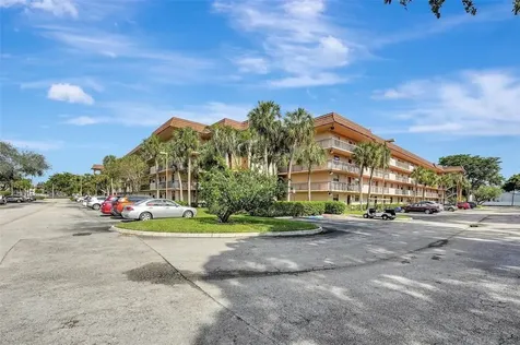 6095 N Sabal Palm Boulevard Tamarac FL 33319