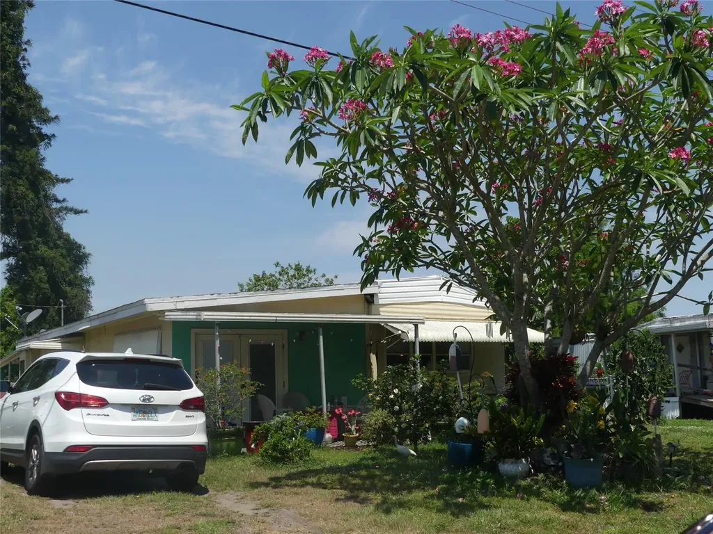 8791 Highway 78 Okeechobee FL