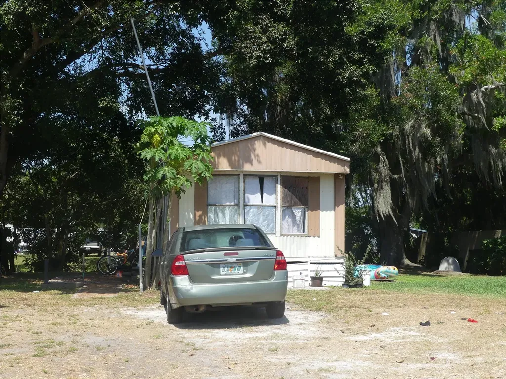 8791 Highway 78 Okeechobee FL