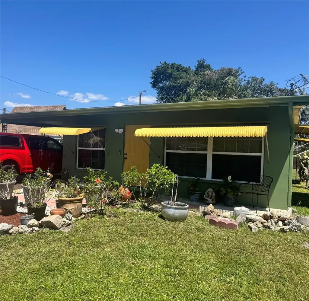 1154 4th Way Fort Myers FL 33903