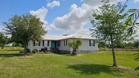 15155 NW 256th Street Okeechobee FL 34972