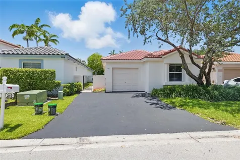 319 NW 74th Way Plantation FL 33317