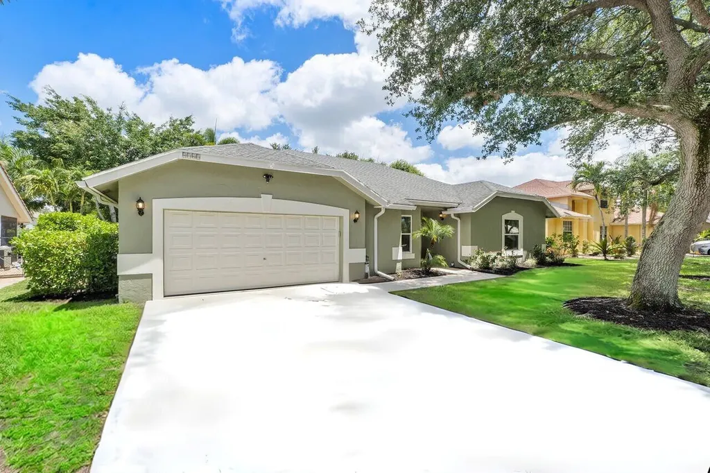 4161 NW 58th Street Coconut Creek FL 33073