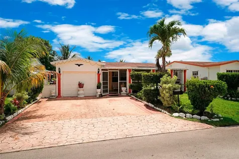4190 NW 52nd Avenue Lauderdale Lakes FL 33319