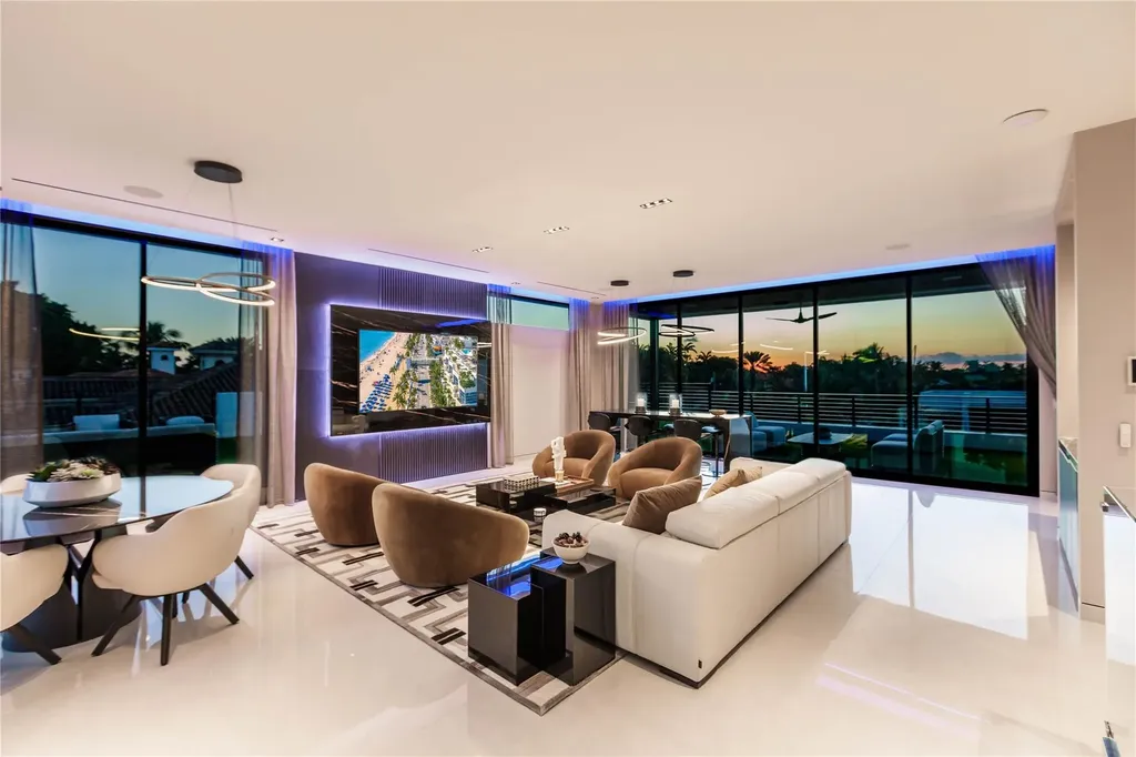 725 Poinciana Drive Fort Lauderdale FL 33301