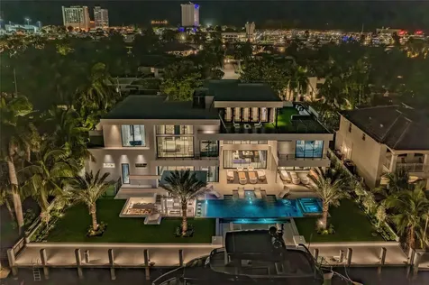 725 Poinciana Drive Fort Lauderdale FL 33301