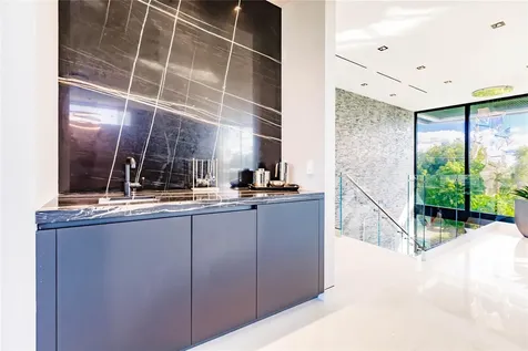 725 Poinciana Drive Fort Lauderdale FL 33301