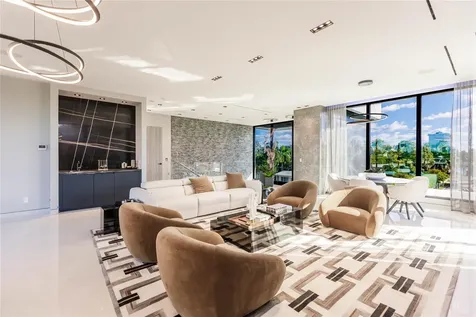 725 Poinciana Drive Fort Lauderdale FL 33301