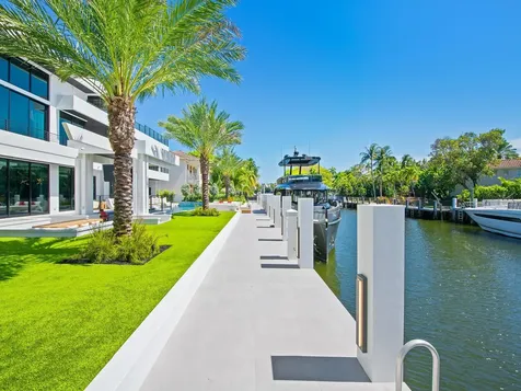 725 Poinciana Drive Fort Lauderdale FL 33301