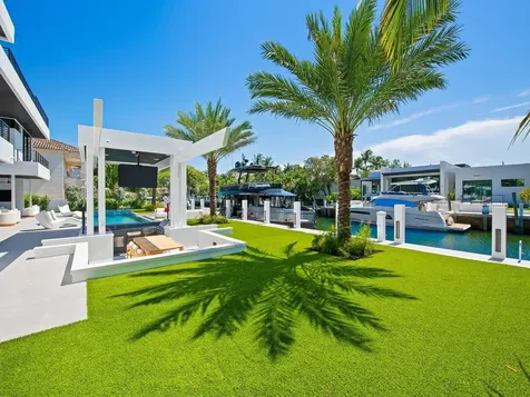 725 Poinciana Drive Fort Lauderdale FL 33301