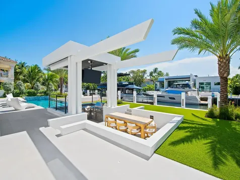 725 Poinciana Drive Fort Lauderdale FL 33301