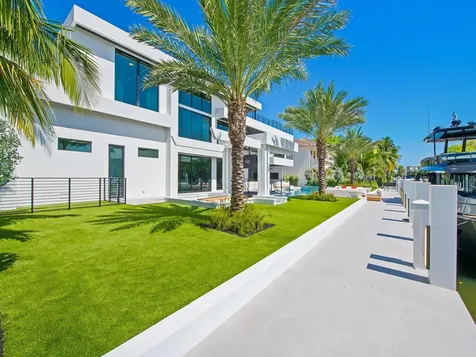 725 Poinciana Drive Fort Lauderdale FL 33301