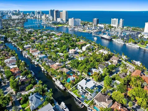 725 Poinciana Drive Fort Lauderdale FL 33301