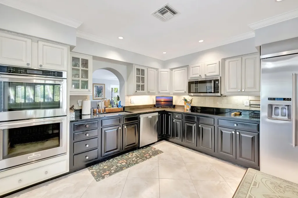 2601 NE 27th Terrace Fort Lauderdale FL 33306