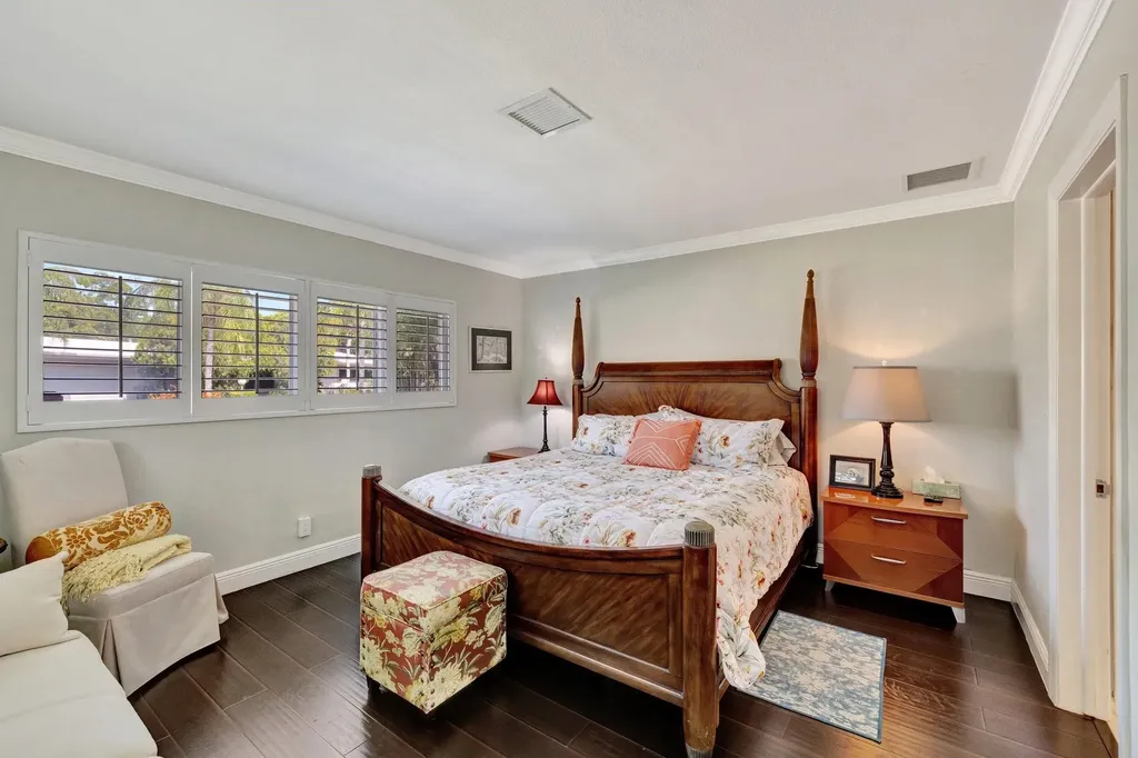 2601 NE 27th Terrace Fort Lauderdale FL 33306