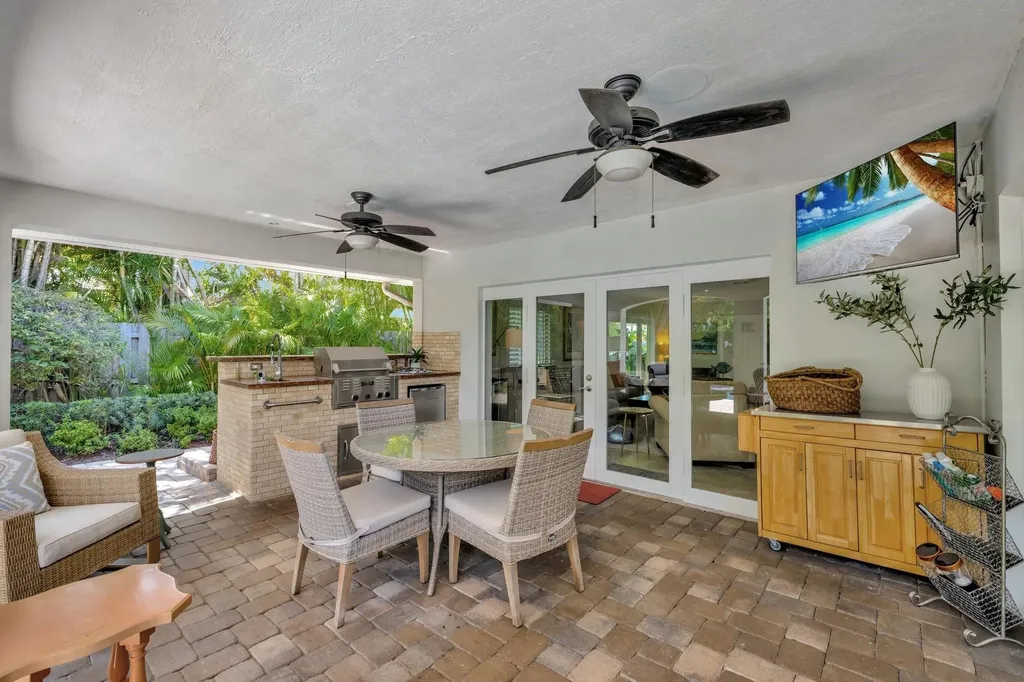 2601 NE 27th Terrace Fort Lauderdale FL 33306