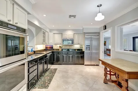 2601 NE 27th Terrace Fort Lauderdale FL 33306
