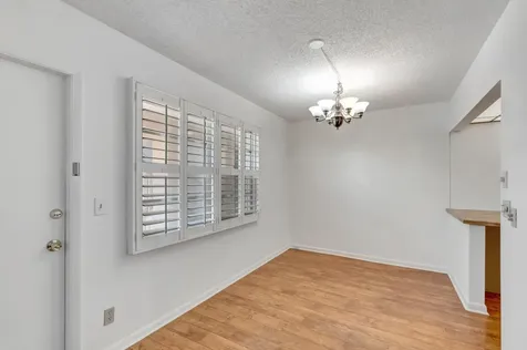 267 Wellington J West Palm Beach FL 33417