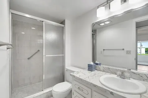 267 Wellington J West Palm Beach FL 33417