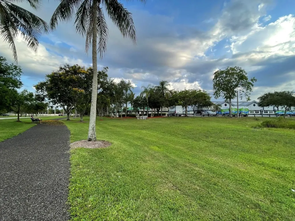 757 Shotgun Road Sunrise FL 33326
