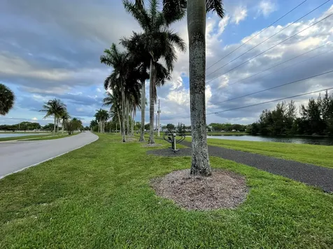 757 Shotgun Road Sunrise FL 33326