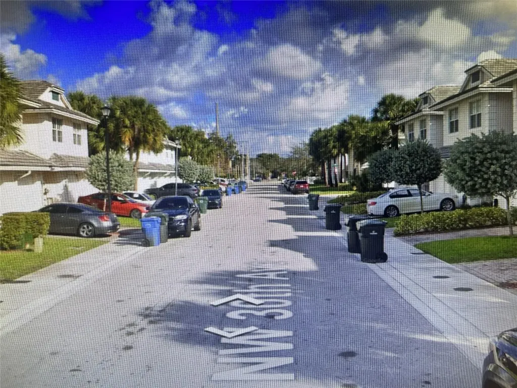 3017 NW 30th Avenue Oakland Park FL 33311