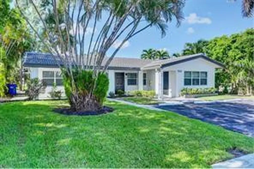 3212 SE 6th Street Pompano Beach FL 33062