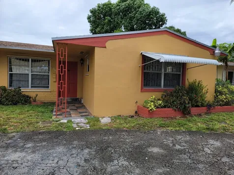517 NE 137th Street North Miami FL 33161