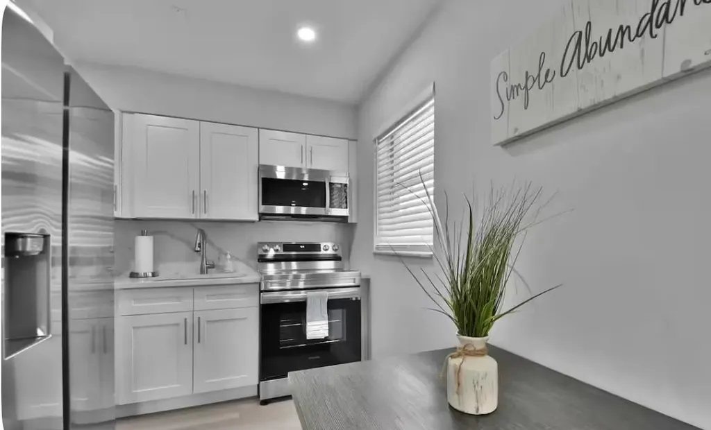 708 SW 16th Avenue Fort Lauderdale FL 33312