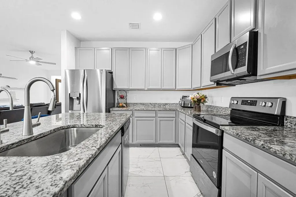 453 NW 36th Avenue Pompano Beach FL 33069