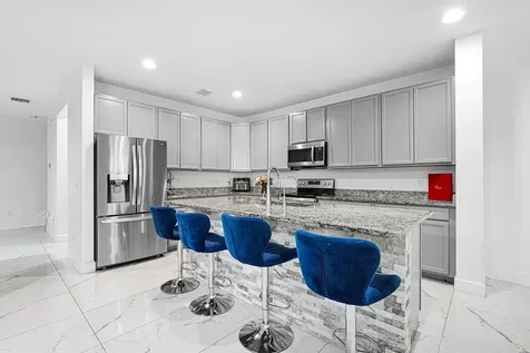 453 NW 36th Avenue Pompano Beach FL 33069