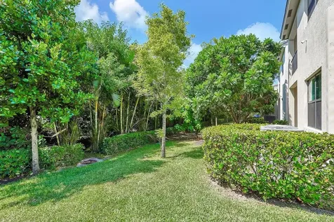 453 NW 36th Avenue Pompano Beach FL 33069
