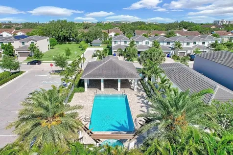453 NW 36th Avenue Pompano Beach FL 33069