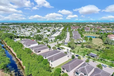 453 NW 36th Avenue Pompano Beach FL 33069