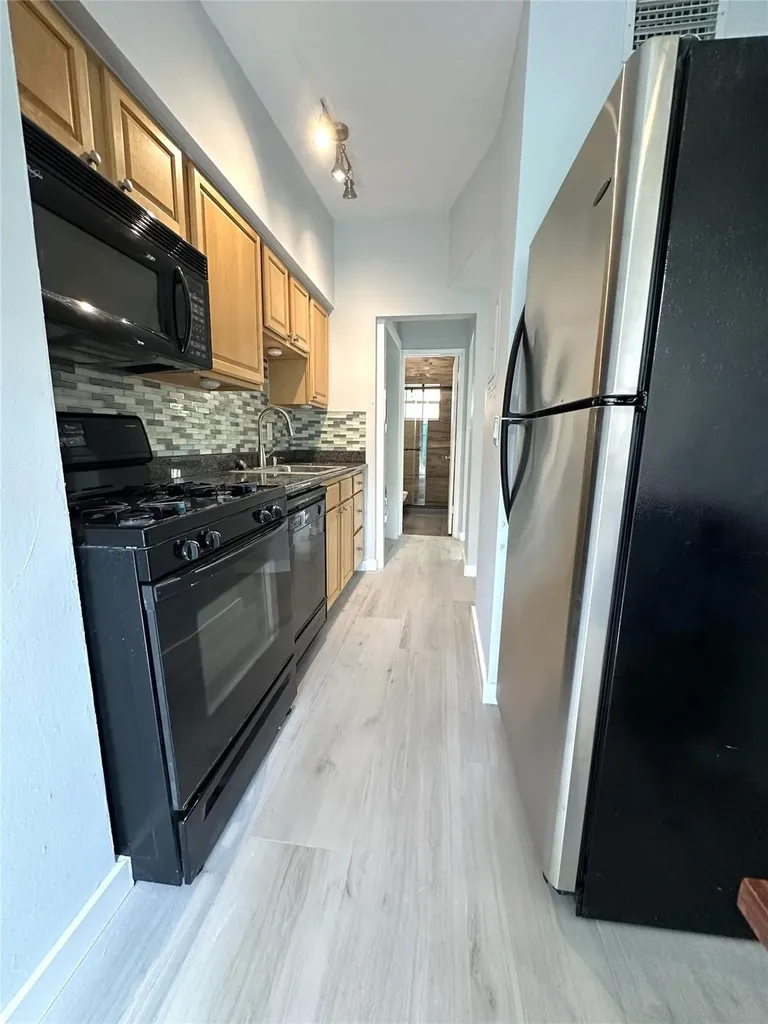 805 NE 17th Avenue Fort Lauderdale FL 33304