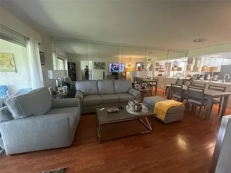 4502 Martinique Way Coconut Creek FL 33066