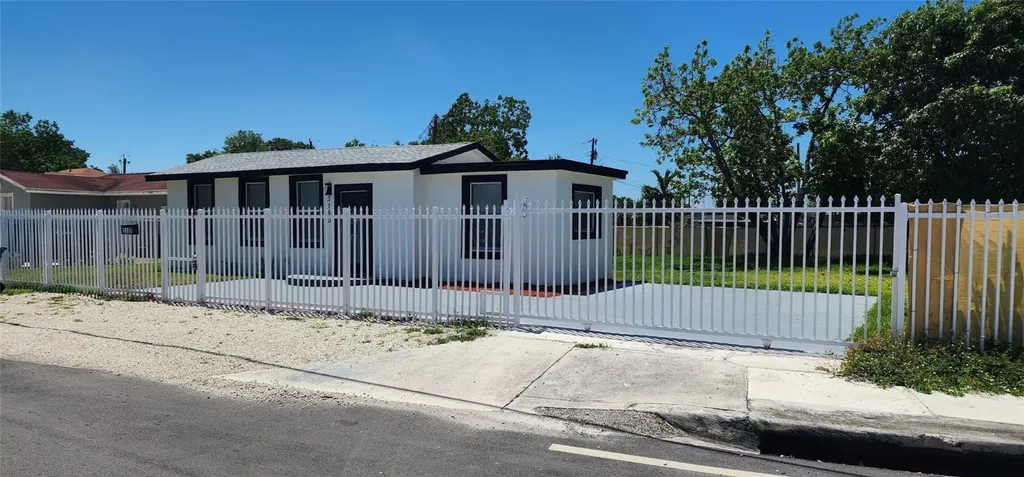 3180 NW 92nd Street Miami FL 33147