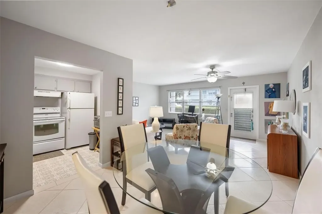 194 Newport L Deerfield Beach FL 33442