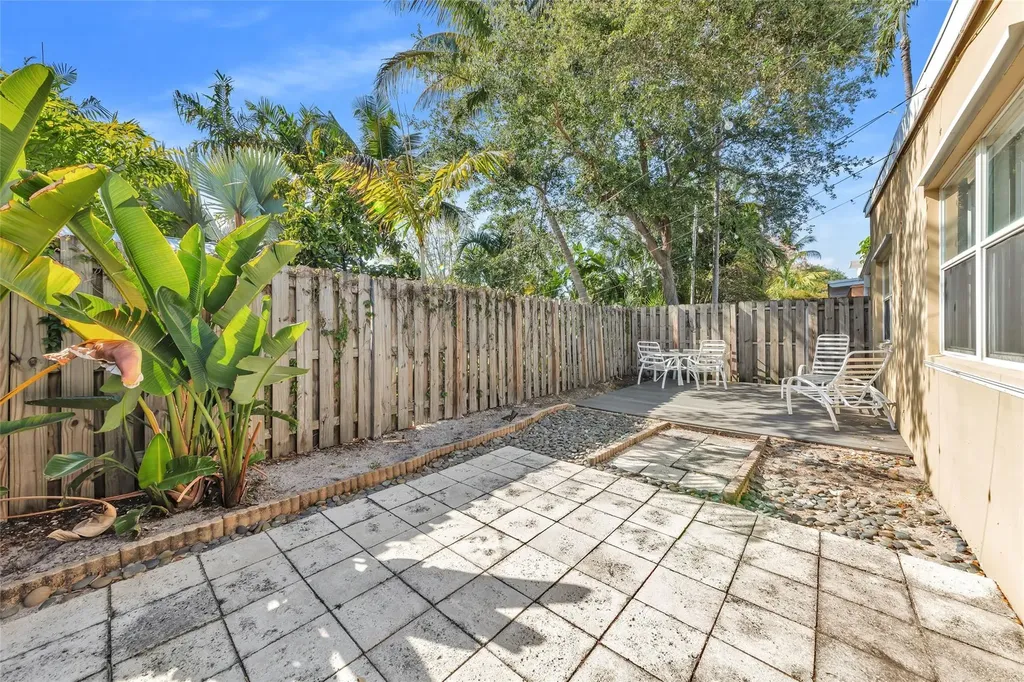 805 NE 17th Avenue Fort Lauderdale FL 33304