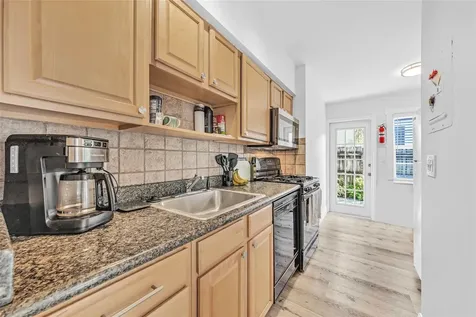 805 NE 17th Avenue Fort Lauderdale FL 33304